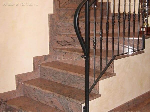 «РиЭль-Стоун» – столешницы из гранита